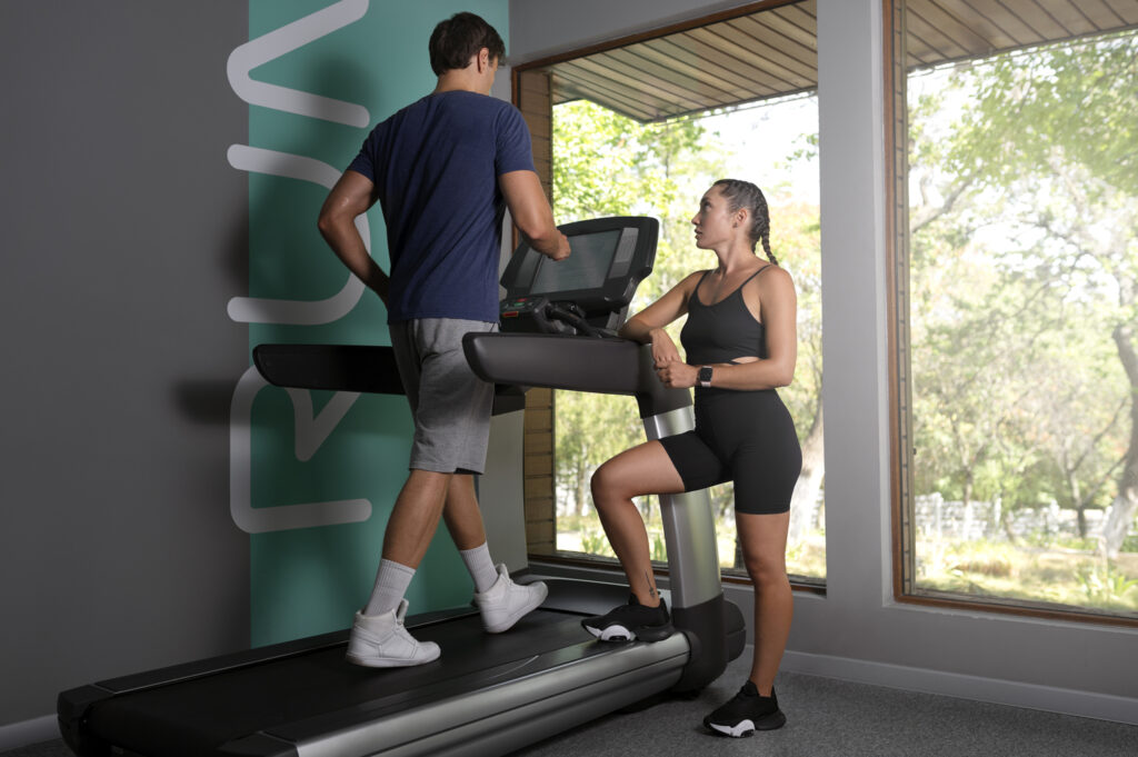 a person doing light workout in gym